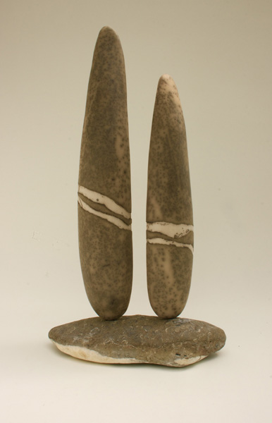  2 forms on stone  